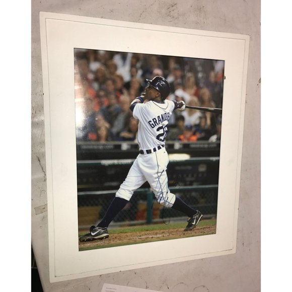 Curtis Granderson - Detroit Tigers - Autographed 16 x 20photo in white wooden